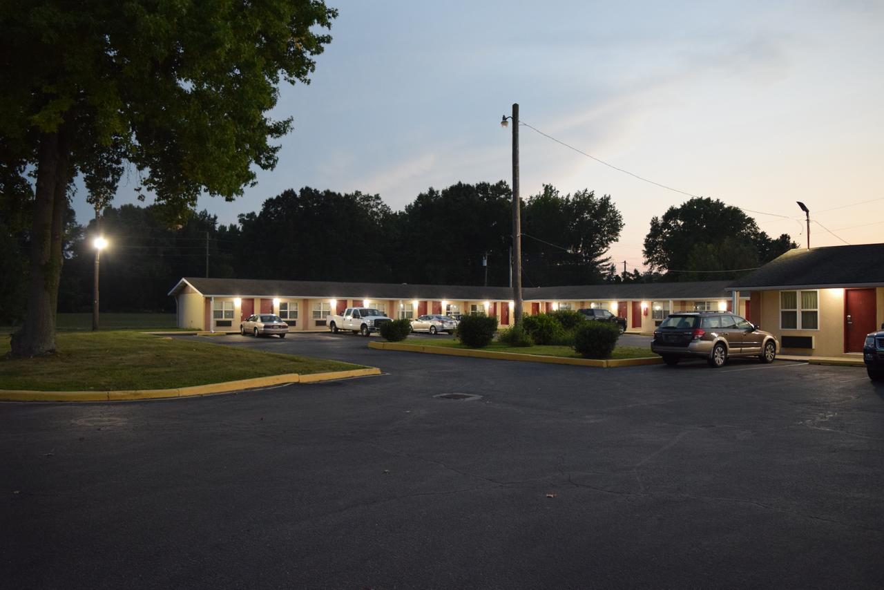 White Oaks Motel Pennsville/Carneys Point Extérieur photo