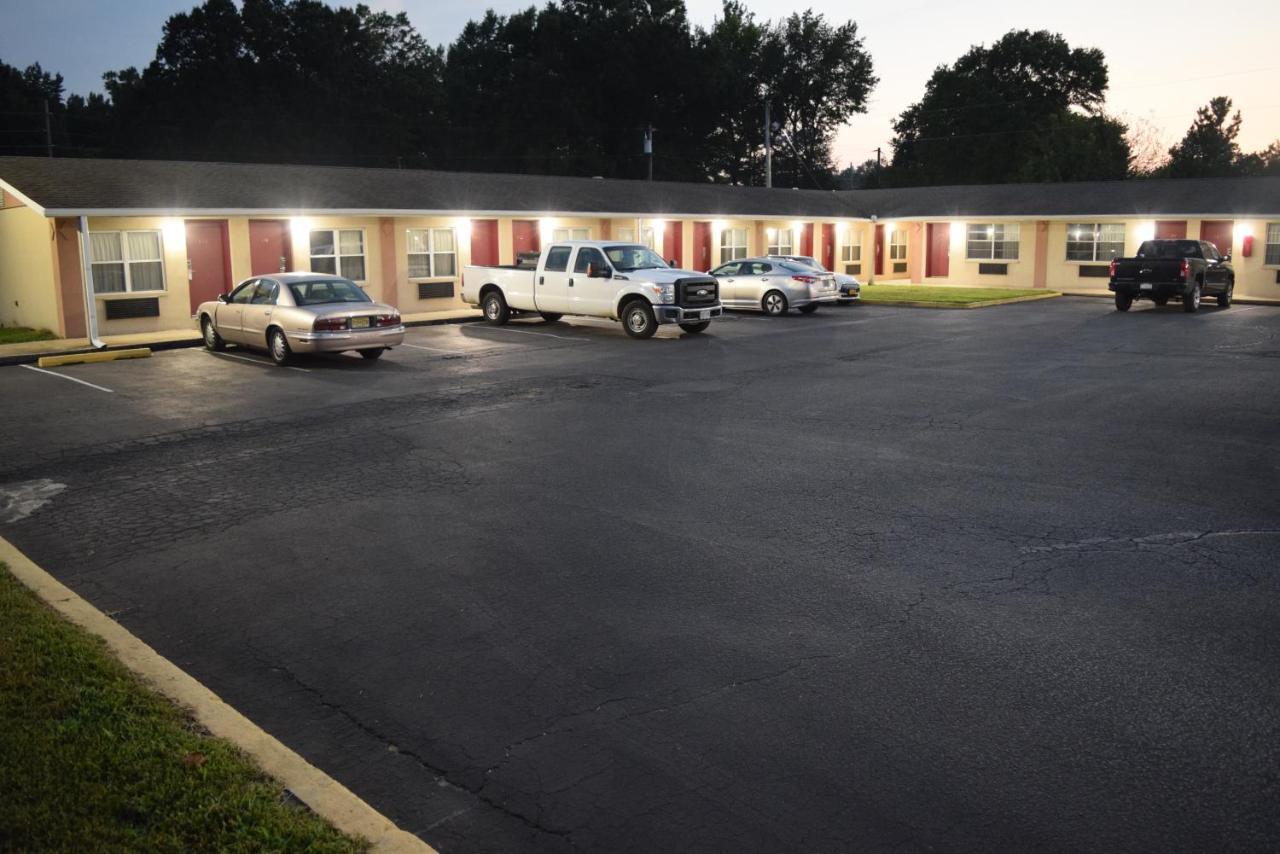 White Oaks Motel Pennsville/Carneys Point Extérieur photo