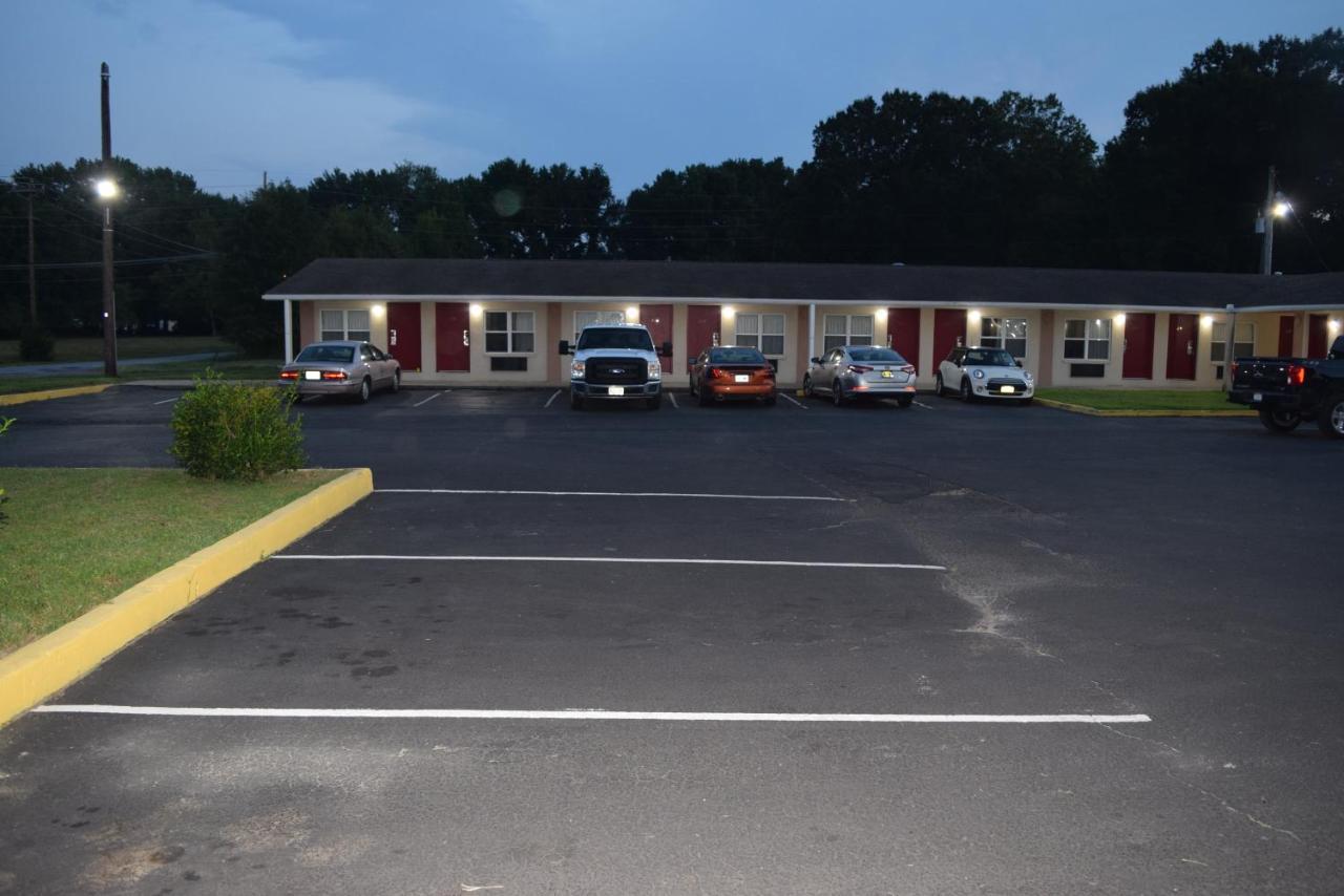 White Oaks Motel Pennsville/Carneys Point Extérieur photo